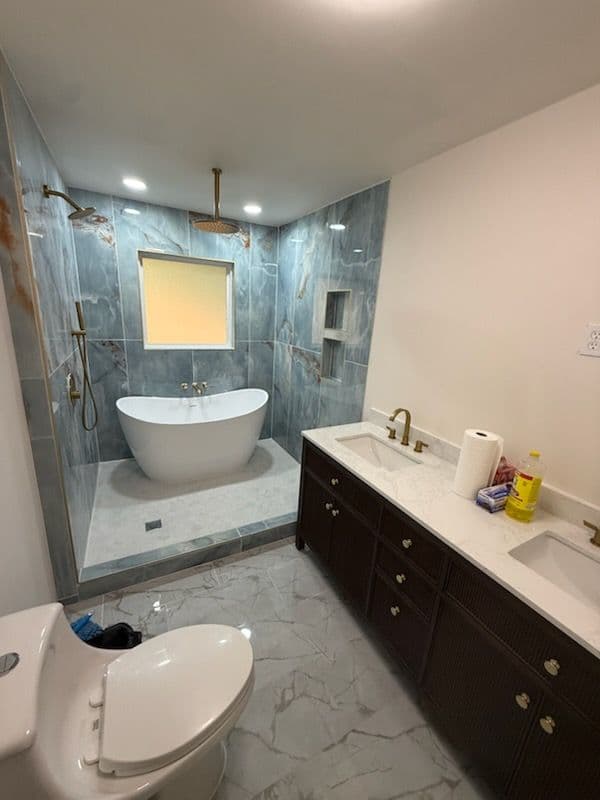Gallery photos for Luxurious Bathroom Transformation in Salado TX: Image #1