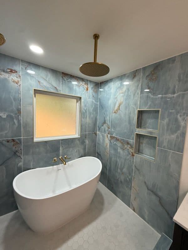 Gallery photos for Luxurious Bathroom Transformation in Salado TX: Image #3
