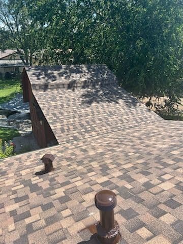 Gallery photos for Stunning Roofing and Barn Transformation in Texas: Image #3