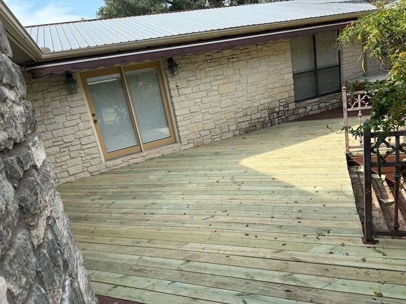 Gallery photos for Stunning Deck Transformation Lake Travis TX: Image #1
